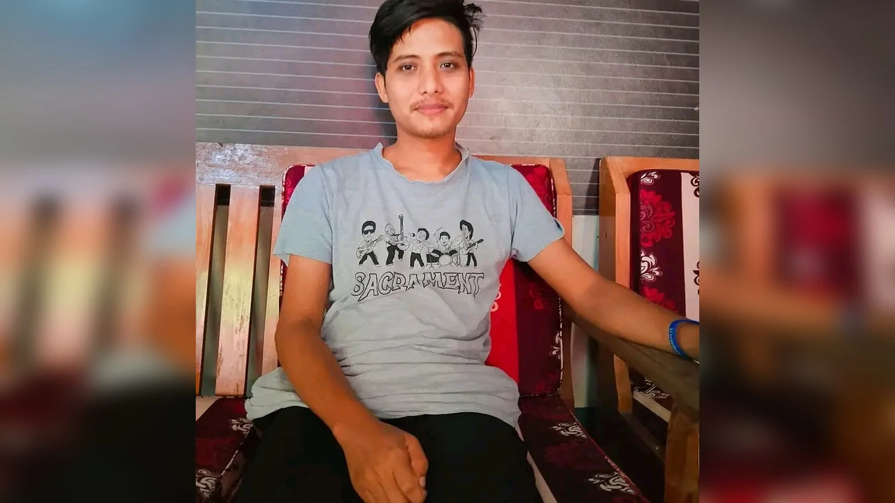 ছেলেকে কিডনি দিতে প্রস্তুত মা, বাধা ৩৫ লাখ টাকা