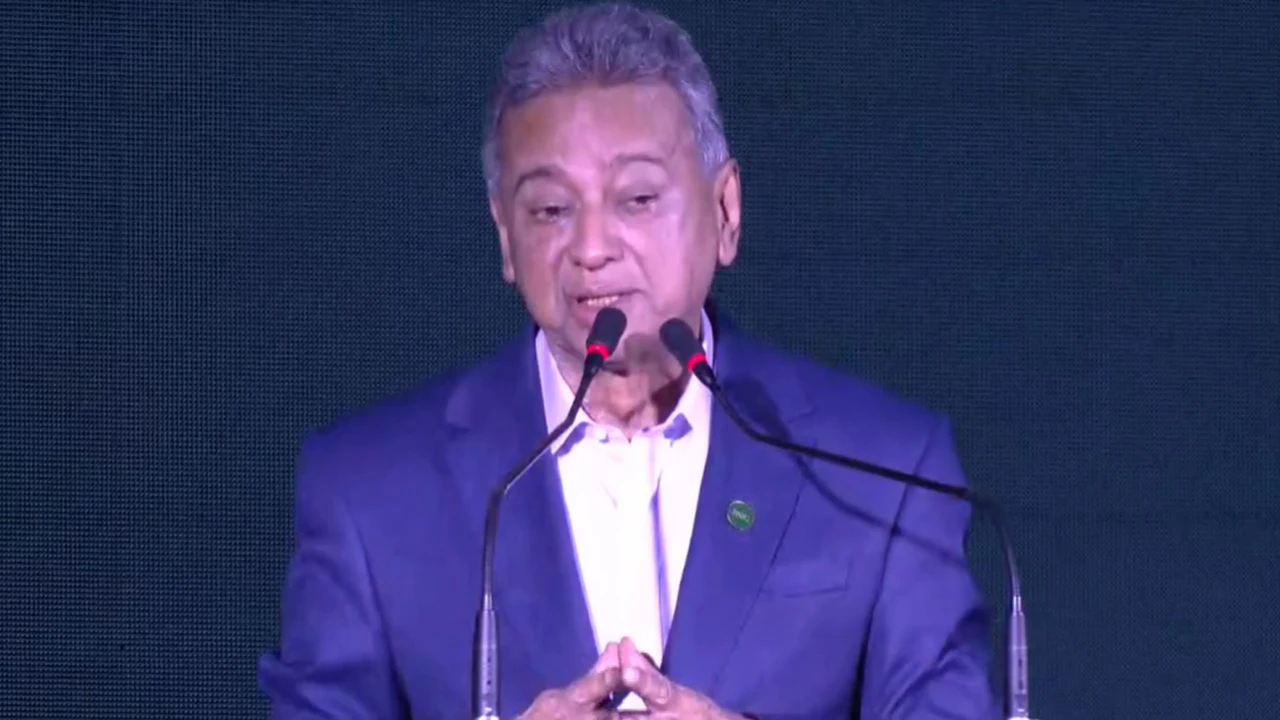 ভঙ্গুর অর্থনীতি স্থিতিশীল ও সমৃদ্ধশালী করাই বাজেটের বড় চ্যালেঞ্জ: অর্থমন্ত্রী