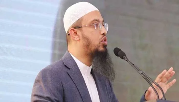 বিশ্বকাপের অর্থব্যয় দিয়ে ক্ষুধার্ত পৃথিবীর খাদ্যচাহিদা পূরণ সম্ভব: শায়খ আহমাদুল্লাহ