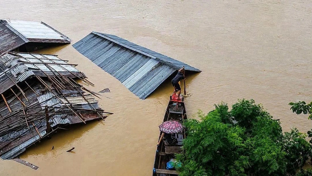 ৫ জেলায় বন্যা ও পাহাড়ধসের শঙ্কা