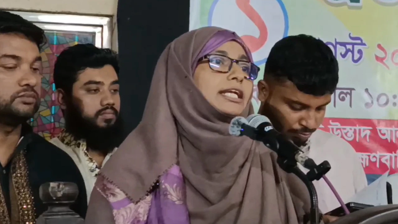 ‘জিয়া ব্যবসা হলে জুলাই ব্যবসা কেন নয়’- প্রশ্ন মাহমুদা মিতুর
