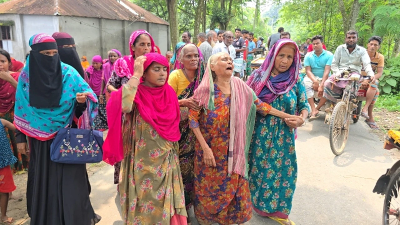 সাঁথিয়ায় পেঁয়াজ ব্যবসায়ীর গলাকাটা মরদেহ উদ্ধার