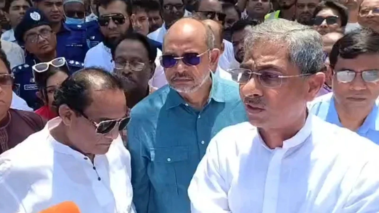 ‘আগামী বছরের শুরুতেই পদ্মা ব্যারেজ প্রকল্পের উদ্বোধন’