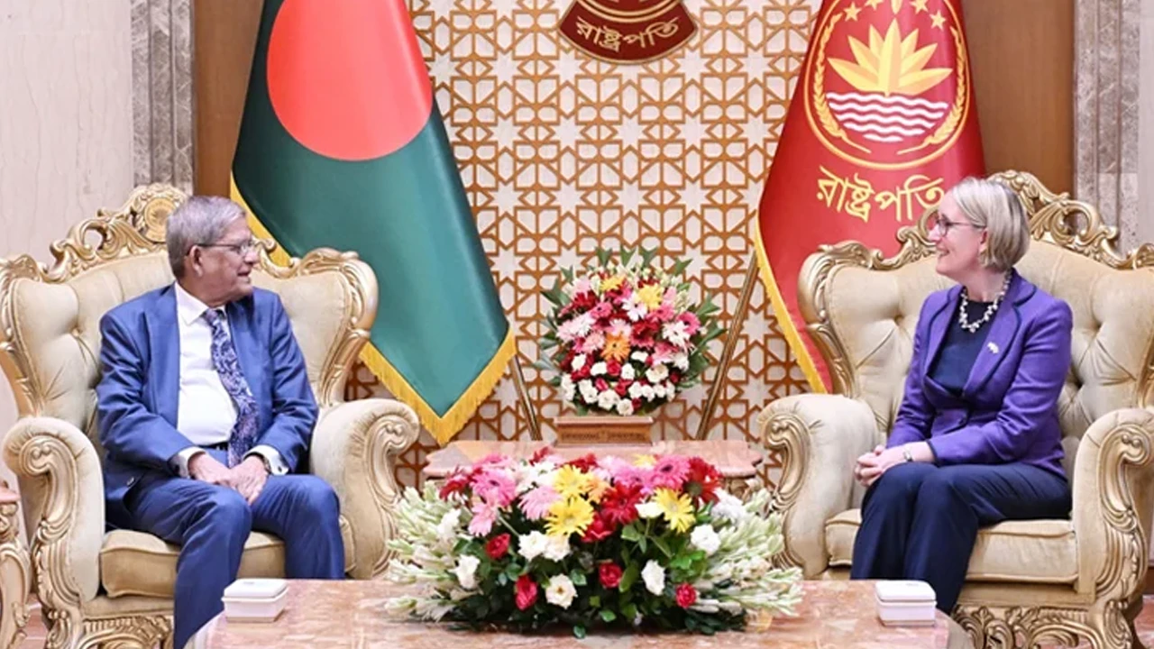 শিক্ষা-প্রযুক্তি ও বিনিয়োগে যুক্তরাজ্যের সহযোগিতা বাড়ানোর আহ্বান রাষ্ট্রপতির