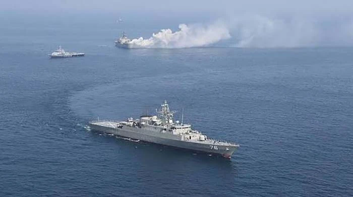যুদ্ধ শুরু হলে ভারত মহাসাগরে মার্কিন জাহাজে হামলার হুমকি ইরানের