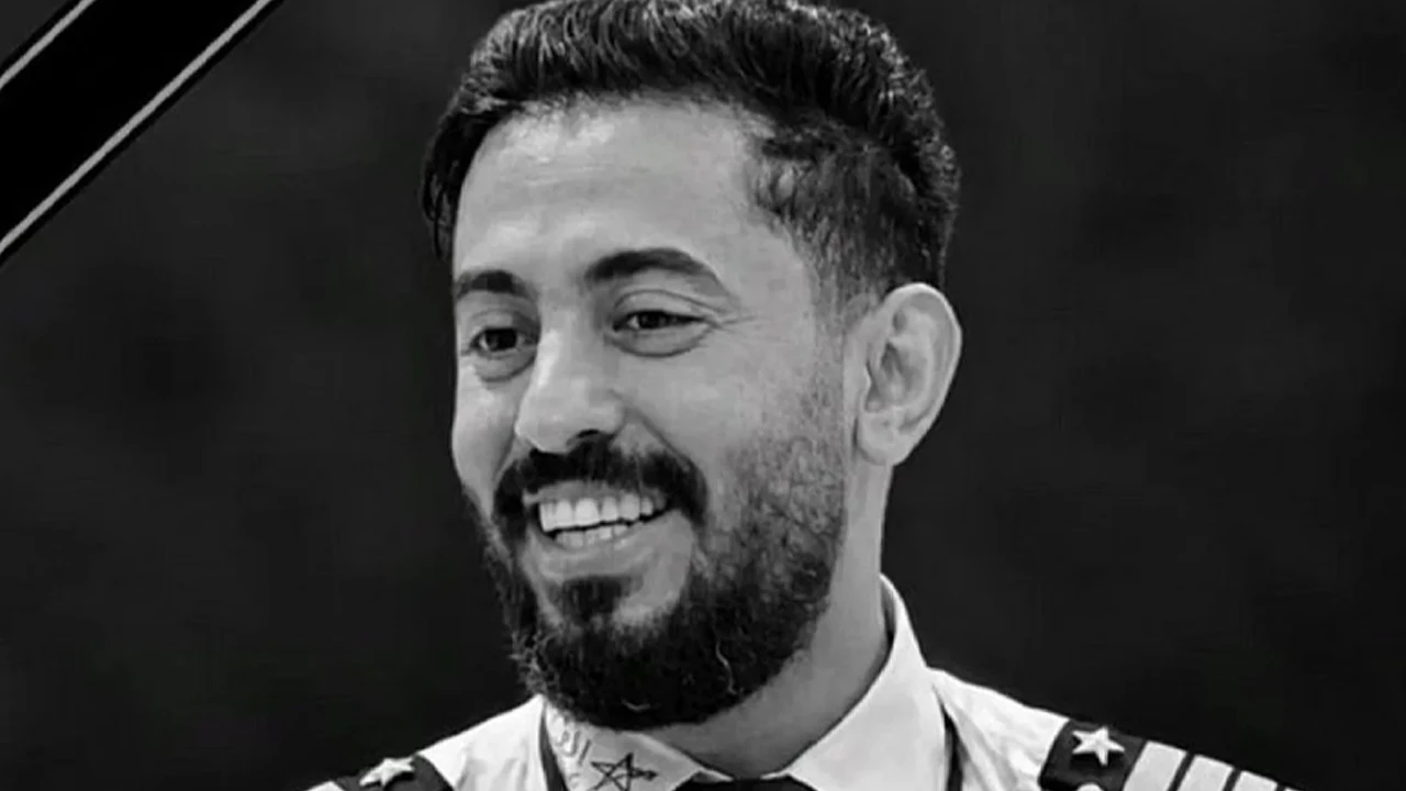 রিয়াদে হুতিদের হামলায় নিহত সৌদি পাইলটের পরিচয় প্রকাশ