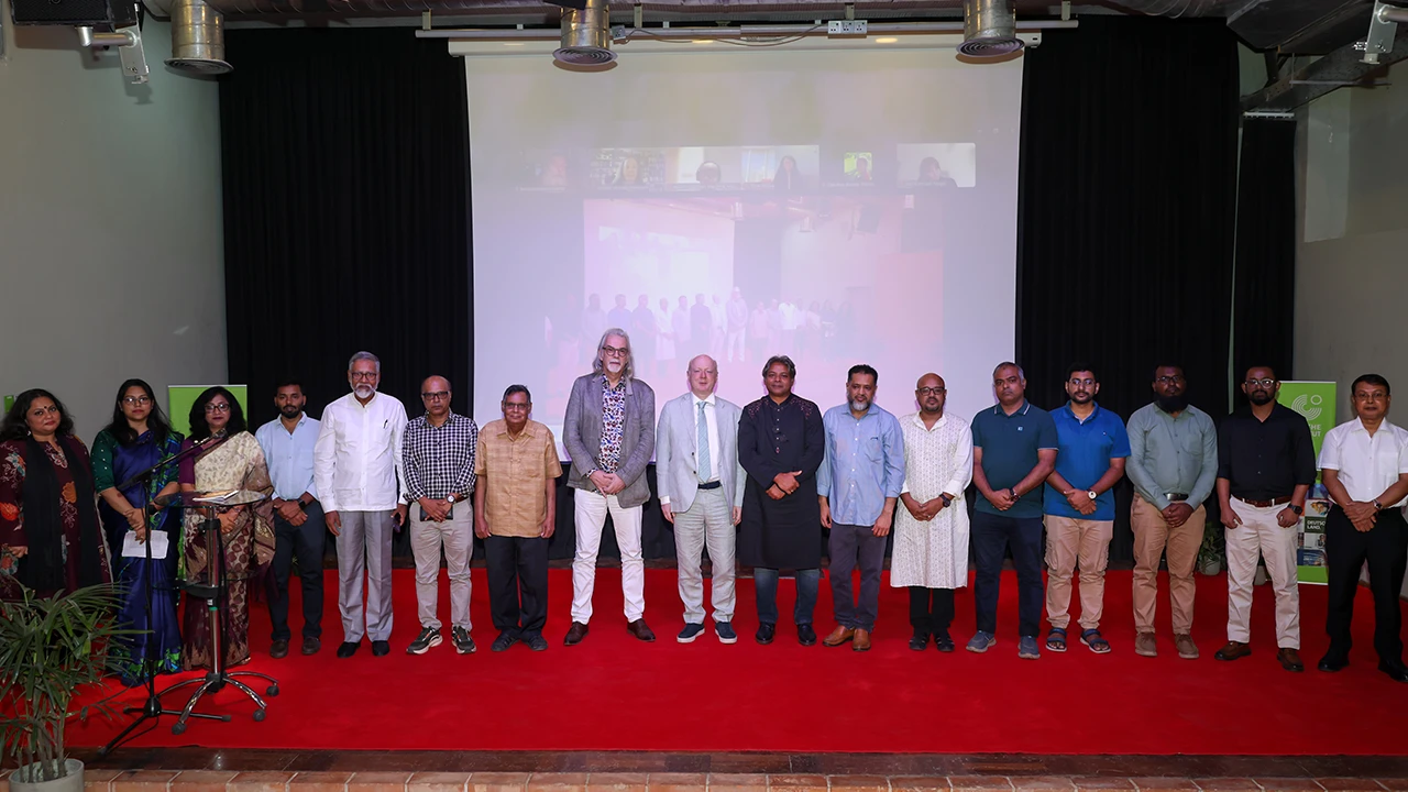 সংস্কৃতি ও প্রত্নতত্ত্বের মেলবন্ধন: প্রকাশিত হলো 'ফ্রম আর্থ টু হেভেন'