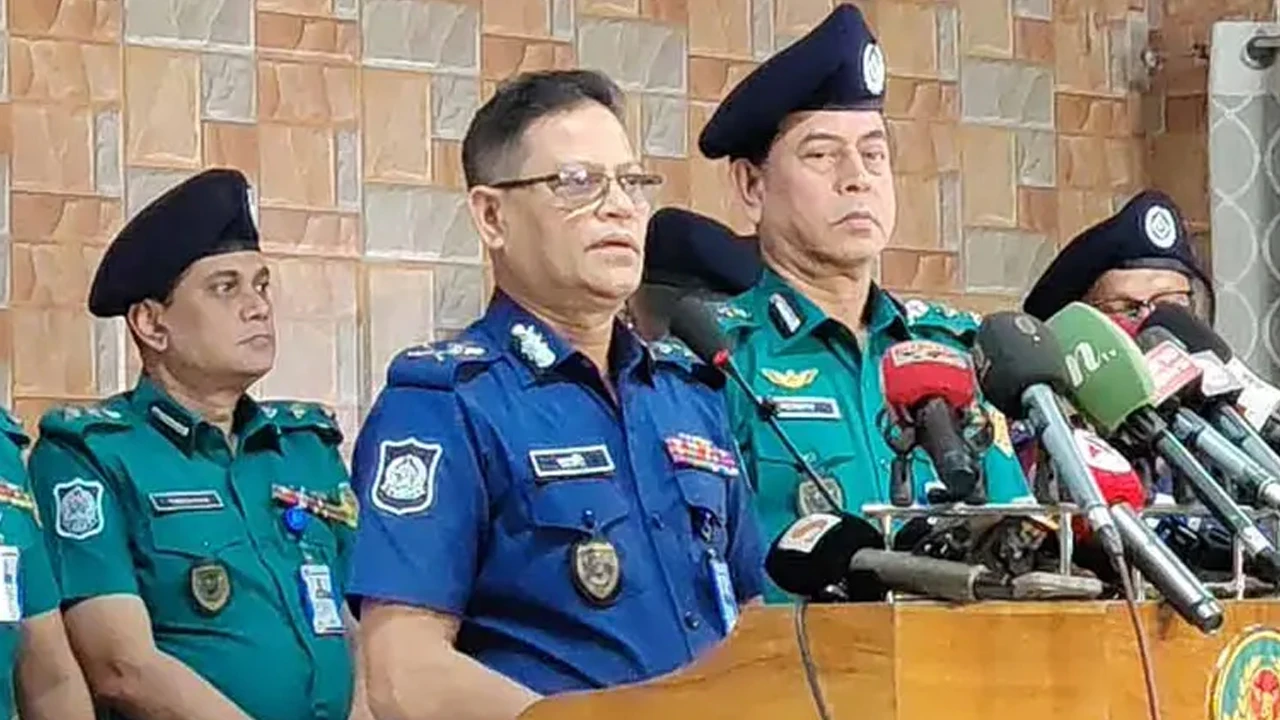 পুলিশ ও জনগণের দূরত্ব কমিয়ে জনআস্থা ফেরাতে চাই