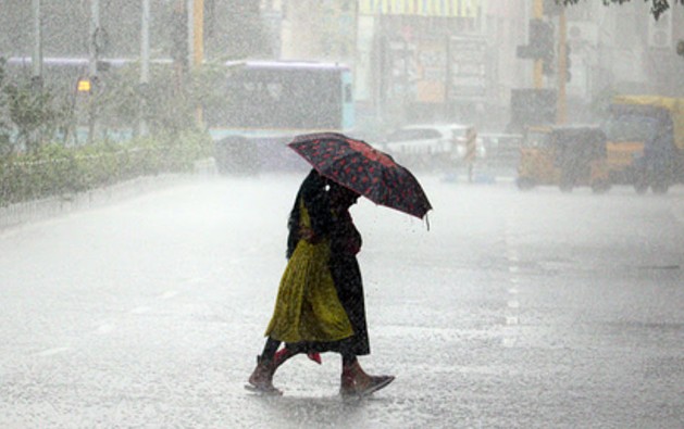 ঢাকাসহ ৮ বিভাগে ভারী বৃষ্টির সম্ভাবনা