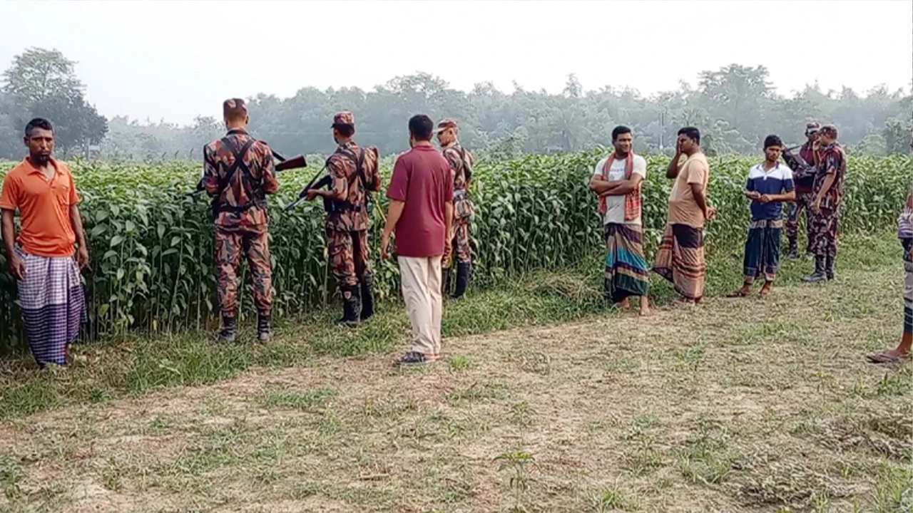 মেহেরপুর সীমান্তে পুশইন রুখে দিলো বিজিবি ও গ্রামবাসী