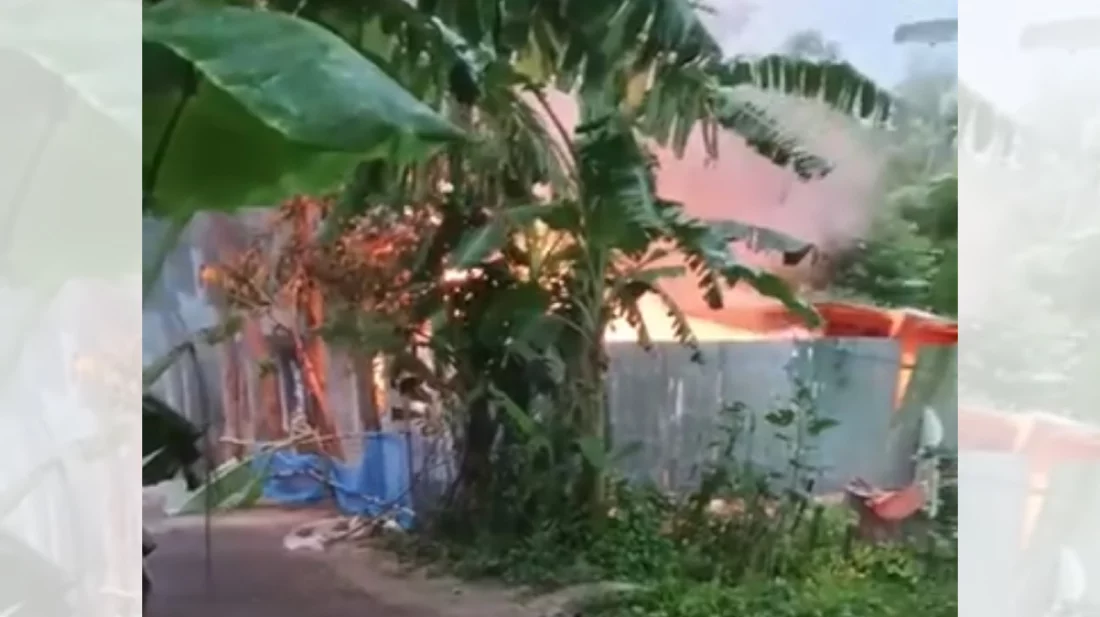 পাবনায় ধষর্ণ-হত্যার জেরে আসামিদের বাড়িতে আগুন, নিহত ৩