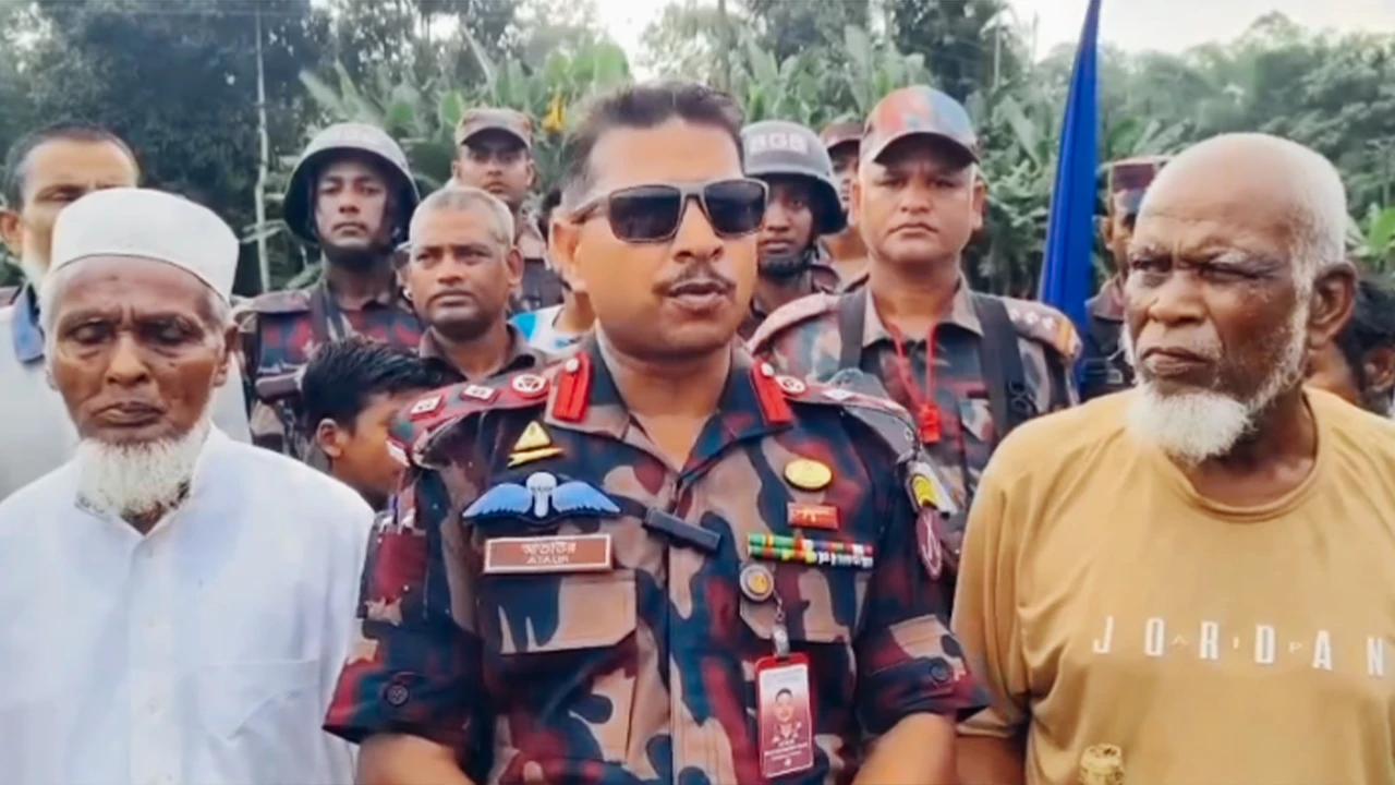 সীমান্তজুড়ে আতঙ্ক, বিজিবি-জনতার প্রতিরোধে টিকতে পারছে না বিএসএফ