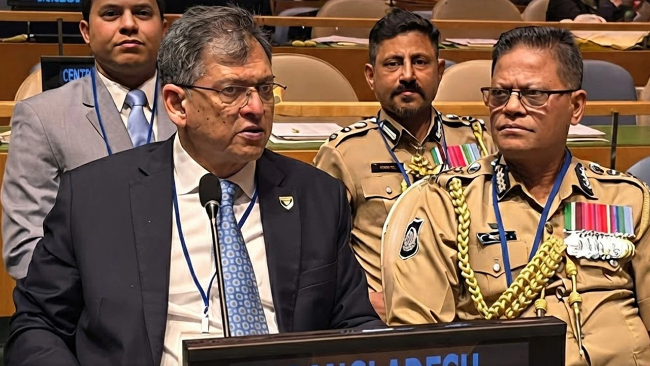 বৈশ্বিক সহযোগিতা জোরদারের আহ্বান স্বরাষ্ট্রমন্ত্রীর