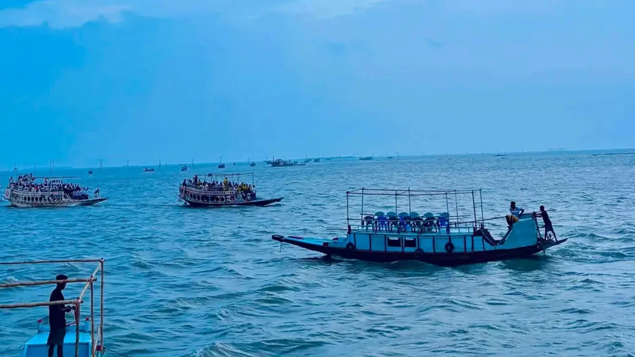 হাওরে সংকটে নারী ও শিশু স্বাস্থ্য