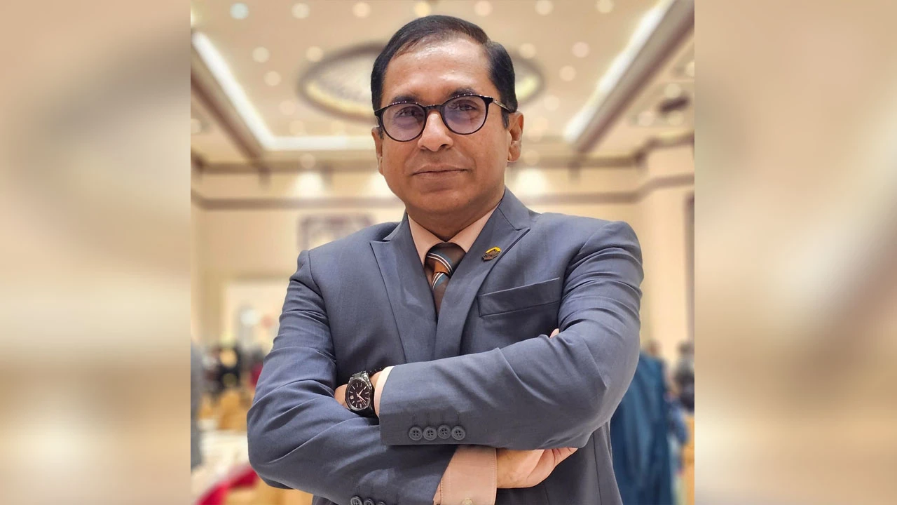 হবিগঞ্জ কৃষি বিশ্ববিদ্যালয়ের নতুন উপাচার্য অধ্যাপক মোজাম্মেল হক