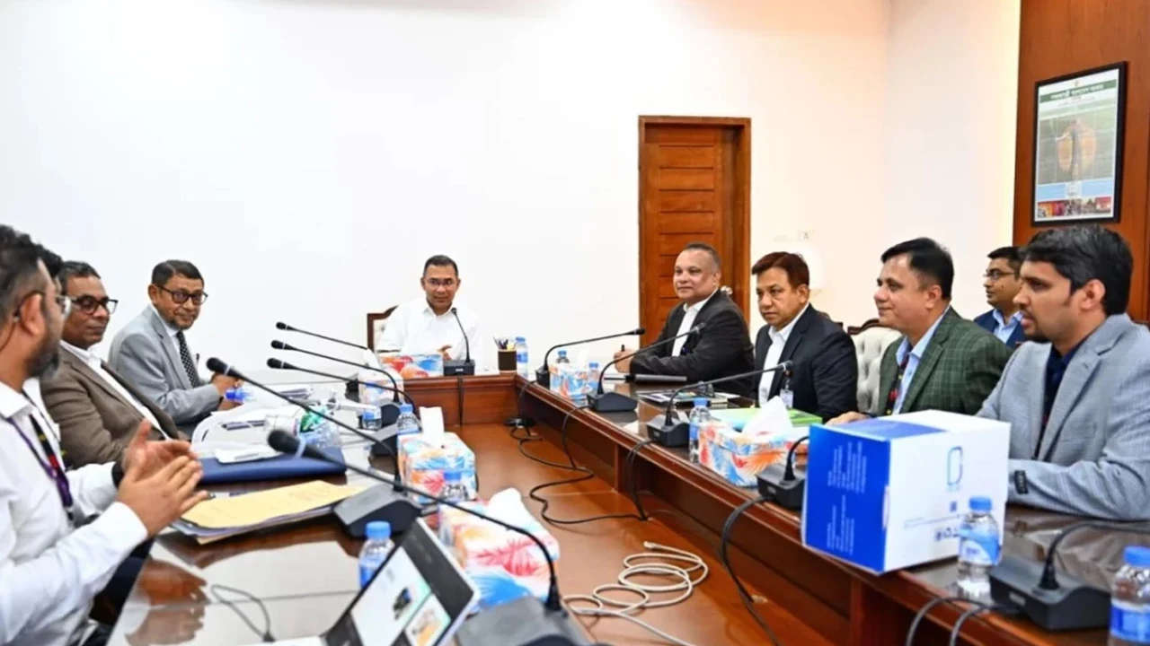 স্বাস্থ্যসেবায় গবেষণা-উদ্ভাবনে সর্বোচ্চ গুরুত্ব দেওয়া হচ্ছে