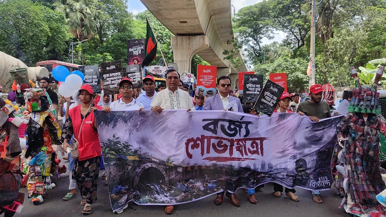 সিটি করপোরেশনে দায়িত্ব পালনে ব্যর্থ হলে কঠোর ব্যবস্থা