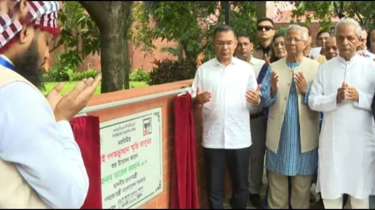 জুলাই গণঅভ্যুত্থান স্মৃতি জাদুঘর উদ্বোধন করলেন প্রধানমন্ত্রী