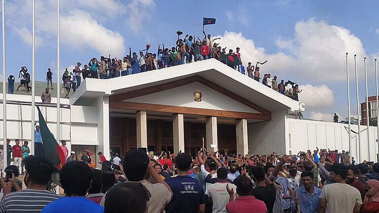 ৫ আগস্ট, রাজনৈতিক ইতিহাসে এক নতুন ভোরের সূচনা