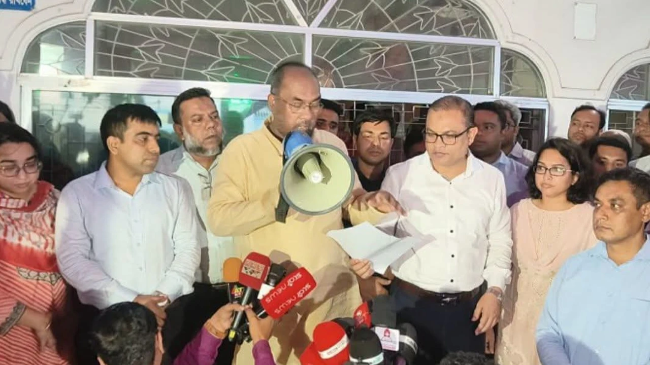 শাহজালাল মাজারের দানবাক্সে মিলল প্রায় ৭১ লাখ টাকা, স্বর্ণালংকার-বিদেশি মুদ্রা