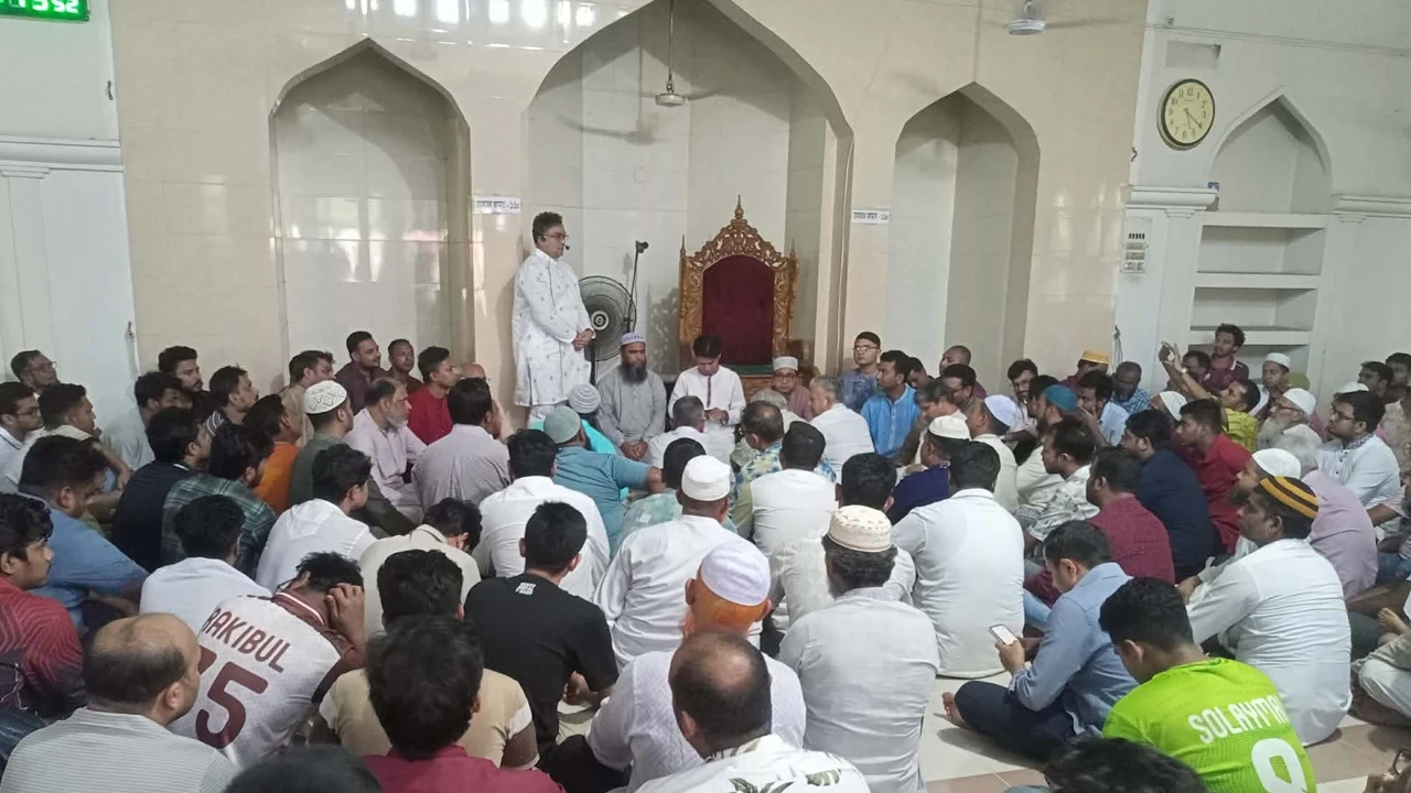জাবিতে খালেদা জিয়ার জন্মবার্ষিকী উপলক্ষে দোয়া ও মিলাদ মাহফিল
