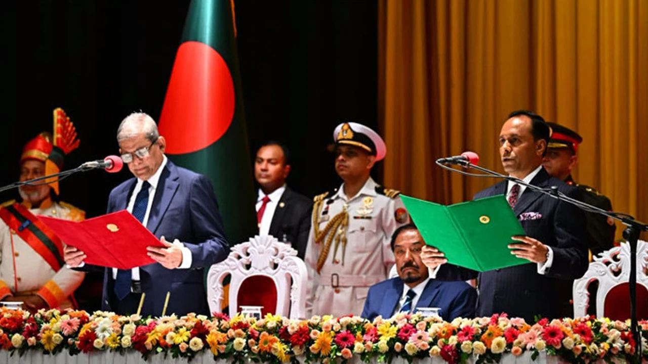 রাষ্ট্রপতির শপথ-দায়িত্বভার গ্রহণের প্রজ্ঞাপন জারি