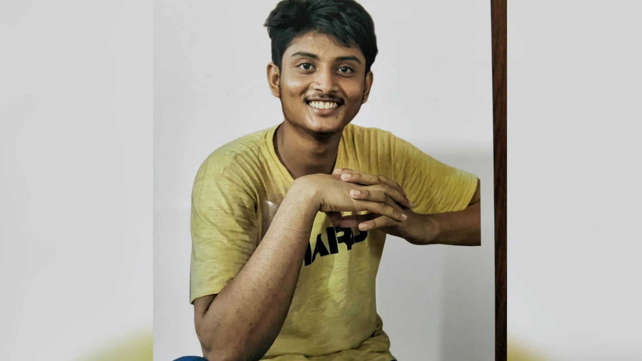 চিরকুট লিখে তাড়াইলে যুবকের আত্মহত্যা