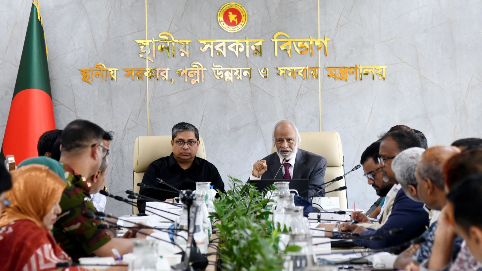 ডেঙ্গু নিয়ন্ত্রণে মশার ওষুধের কার্যকারিতা জানতে গবেষণা করবে সরকার