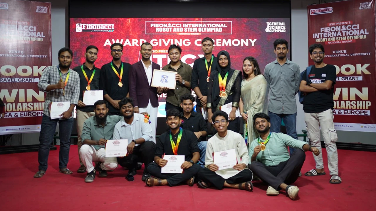 ফিবোনাচ্চি অলিম্পিয়াডে সোনারগাঁও ইউনিভার্সিটির ৩ পদক