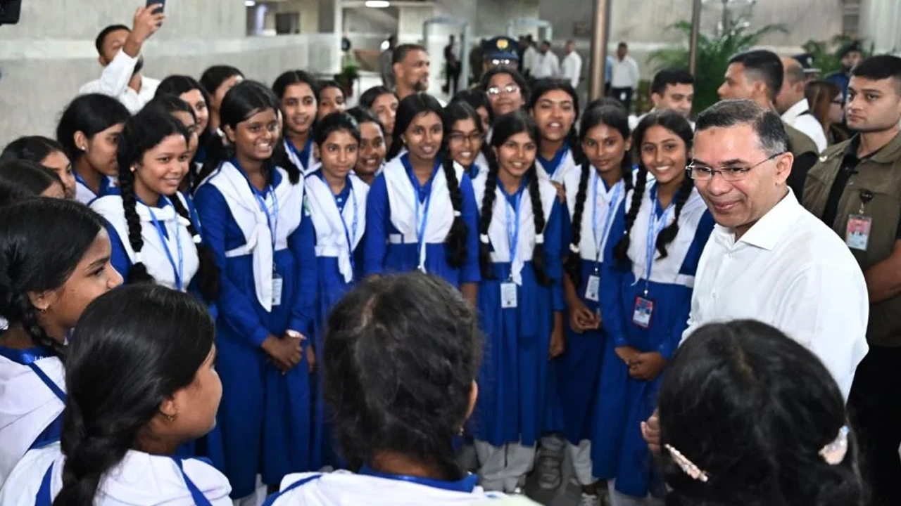 ডেঙ্গু প্রতিরোধে সবাইকে সচেতন হওয়ার আহ্বান