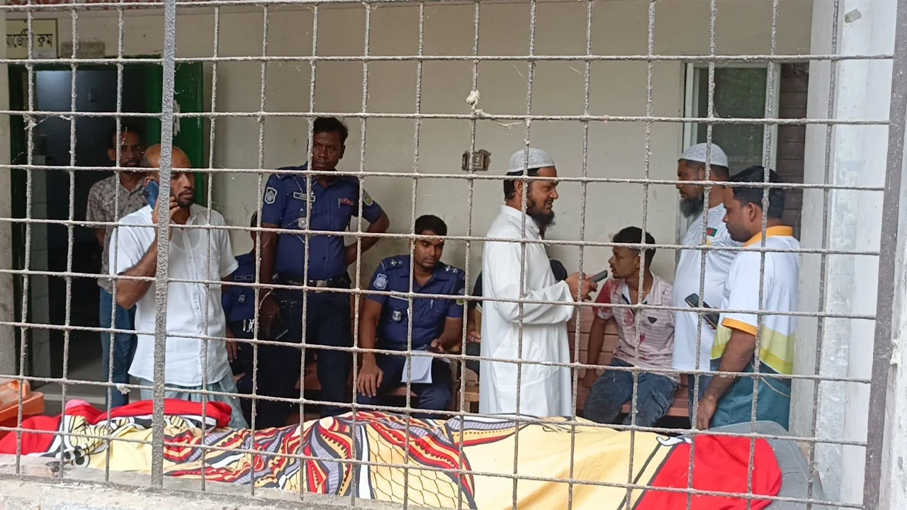 নেত্রকোনায় ছেলের হাতে বাবা খুন