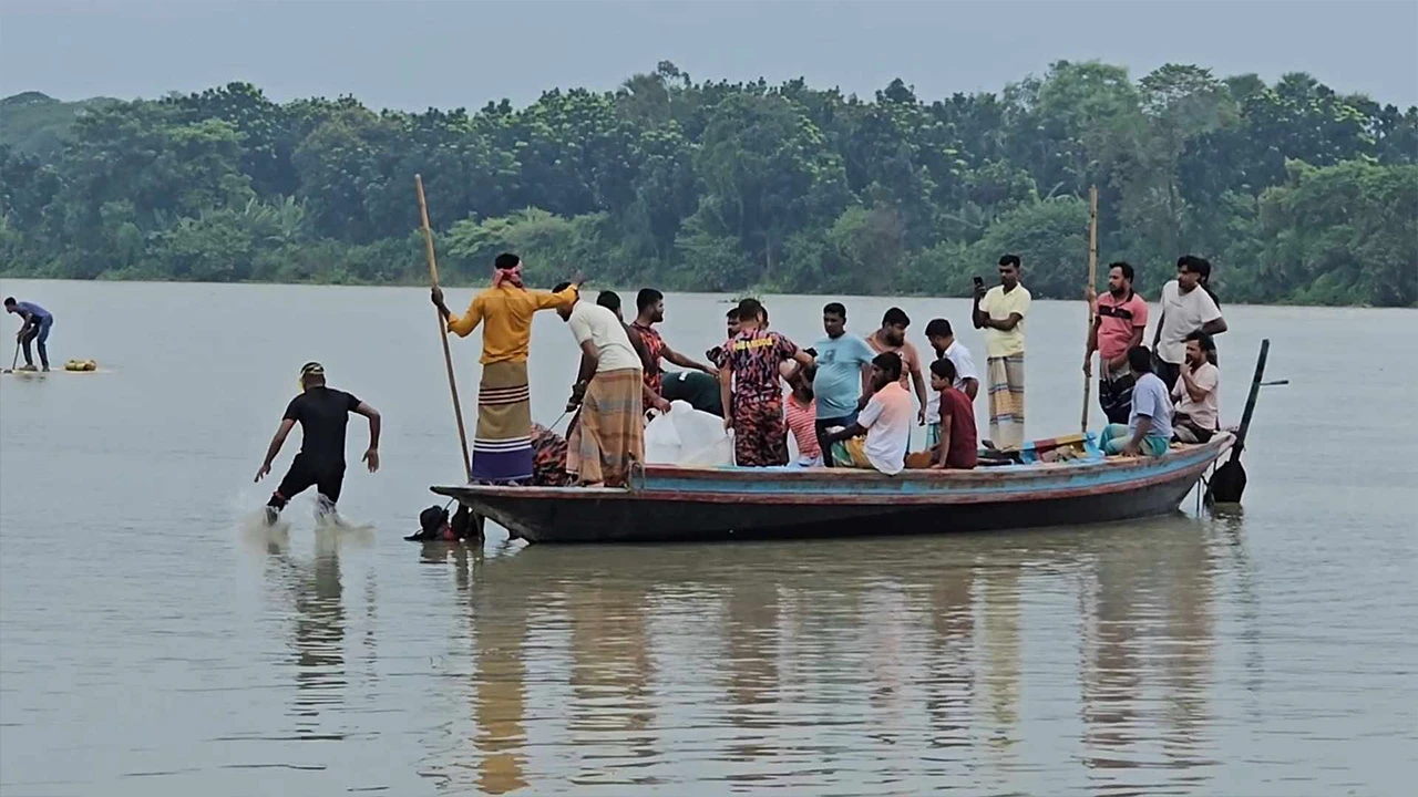 শীতলক্ষ্যায় নিখোঁজ চারজনের মধ্যে ৩ জনের মরদেহ উদ্ধার