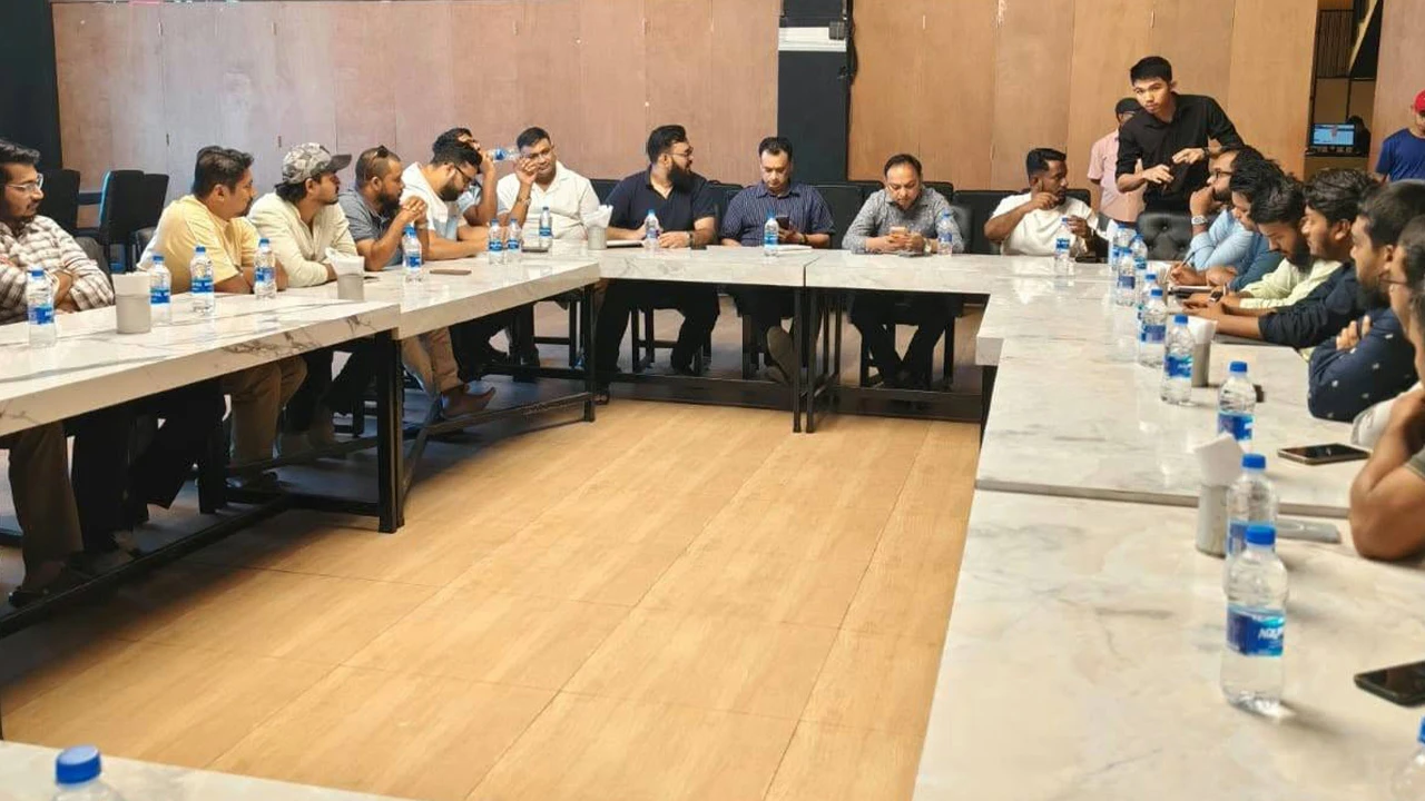 ফুডপান্ডার অতিরিক্ত কমিশন ও বিভিন্ন চার্জের প্রতিবাদে চট্টগ্রামে সেবা বন্ধের সিদ্ধান্ত