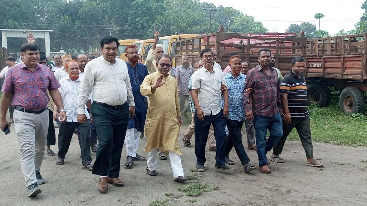 ‘চাঁদাবাজির প্রমাণ দিন, রাজনীতি ছেড়ে দেব’