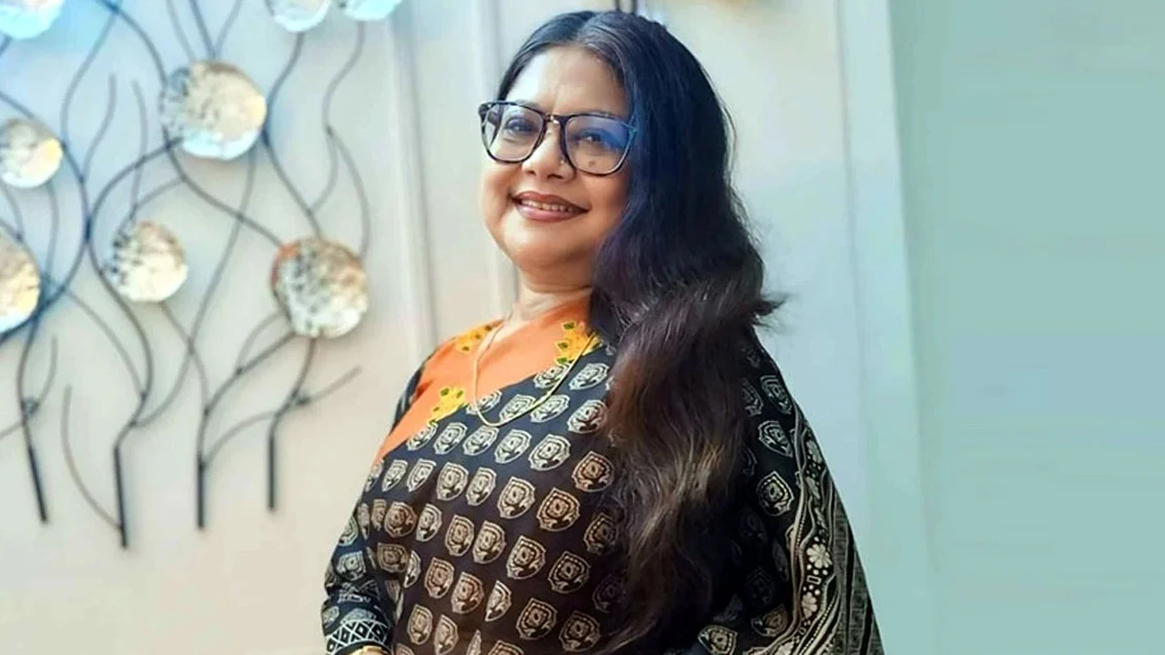 মাছরাঙার পডকাস্টে আজকের অতিথি কনকচাঁপা