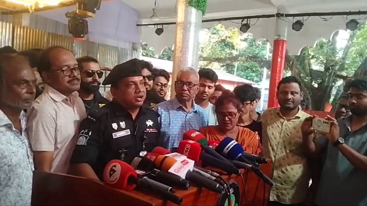 গাইবান্ধার ৬২৬ মণ্ডপে নিরাপত্তা জোরদার, মাঠে থাকবে এসএআরবি-১৩