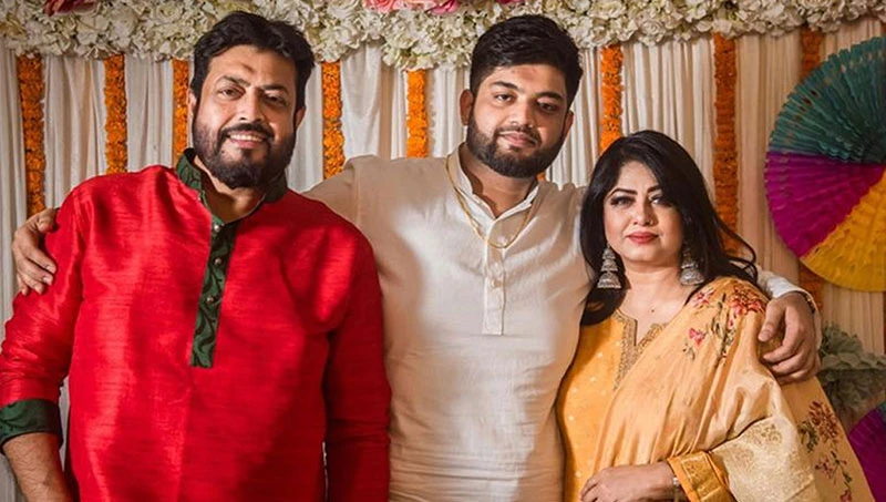 পরিবারকে নিয়ে মিথ্যাচার, আইনি ব্যবস্থার হুঁশিয়ারি ওমর সানীর