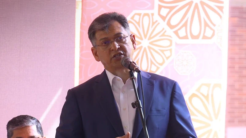 সংবিধান সংশোধনীতে বিরোধী দল সহযোগিতা করছে না: স্বরাষ্ট্রমন্ত্রী