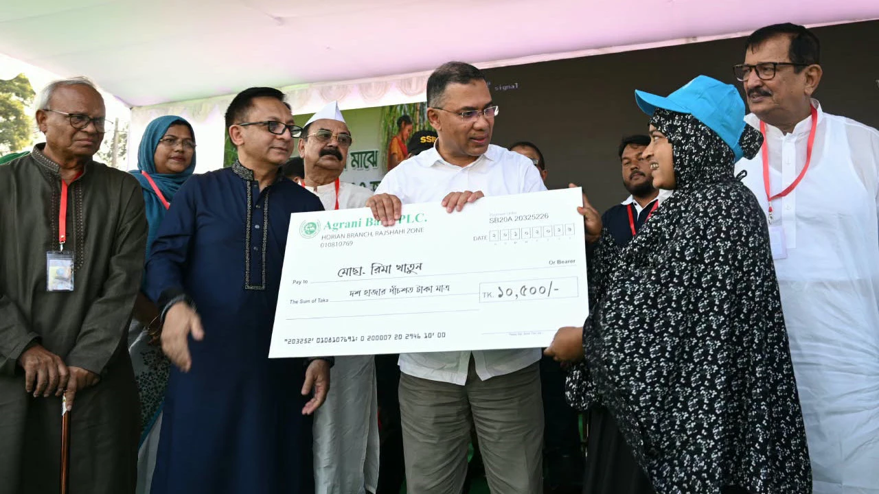 আখচাষিদের ১২ কোটি টাকা প্রণোদনা প্রধানমন্ত্রীর